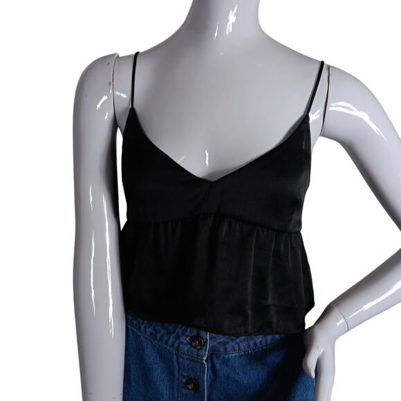 Aritzia Tops - Wilfred Silky Top Cropped Size Small Black Adjustable Spaghetti Straps